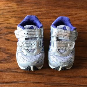 Children’s adidas tennis shoes